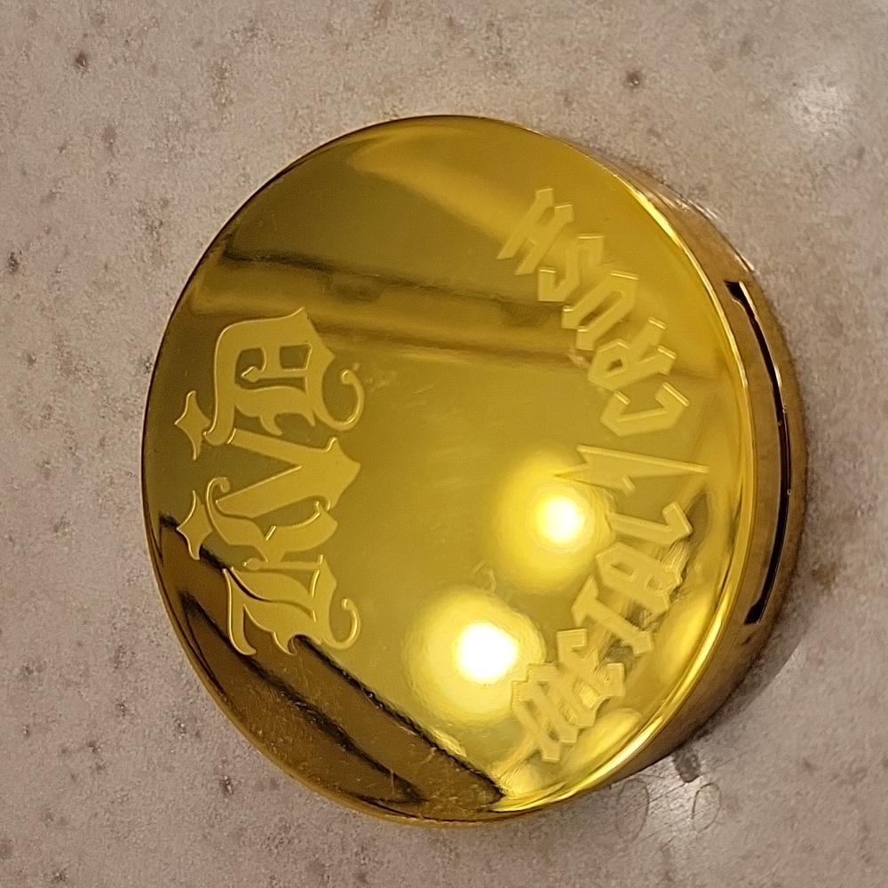 KAT VON D 10TH ANNIVERSARY METAL CRUSH EXTREME HIG